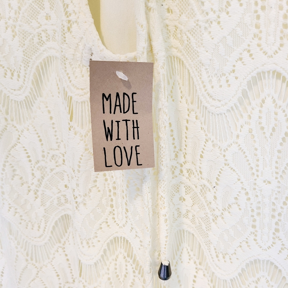 Lace Dress - Picture 2 of 4